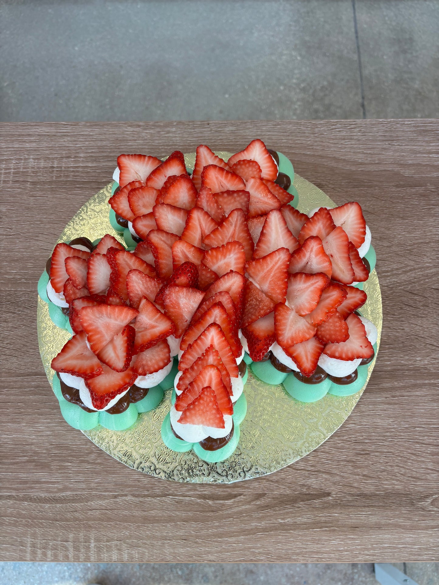 Shamrock Pavlova – St. Patrick’s Day Limited Edition